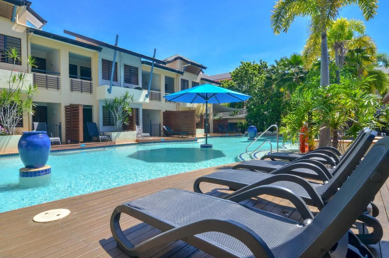 Boho Bliss In The Best Position In Town, King Bed, 2 Pools, Free Wifi And Undercover Parking Port Douglas Apartment